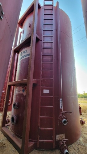 Lot of (5) Upright Mud Circulating Tanks