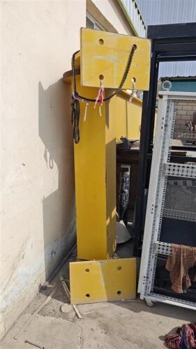 Lot-96215: Used 2 Ton Jib Crane
