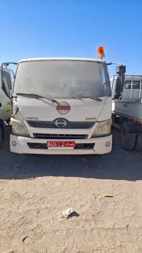 2013 TRUCK DOUBLE CABIN / 3 TON, Reg 8424 YM