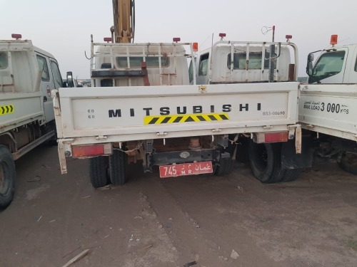 Lot-12: TRUCK DOUBLE CABIN-3 TON (MITSUBISHI) - 745 MR - 2006