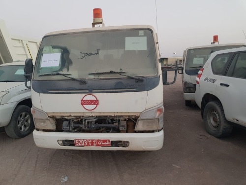 Lot-15: TRUCK DOUBLE CABIN-3 TON (MITSUBISHI) - 5203 YB - 2008