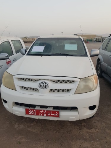 Lot-5: PICK UP 4X4 DOUBLE CABIN-1 TON (TOYOTA) - 861 YB - 2007