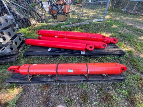 Unused Catwalk Hydraulic Cylinders &ndash; 6-in. Bore, 4-in. Rod, 3,000 PSI &ndash; 23 Units