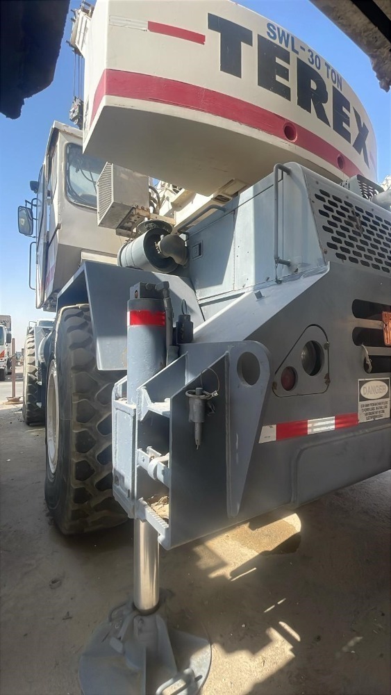 2000 CR330 CRANE TEREX RT230 30 TON
