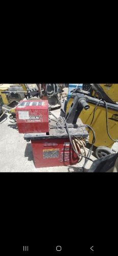 Lincoln Welding Machines