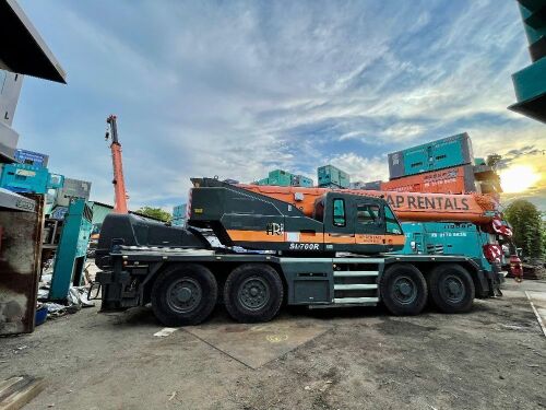 2008 KATO SL700R Rough Terrain Crane