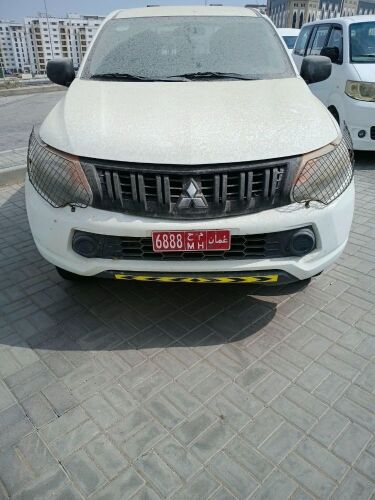 Lot-22: 6888 - MH &mdash; Mitsubishi L200 4x4 (2019)
