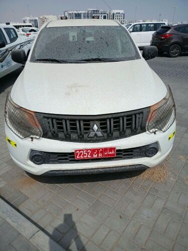 Lot-32: 2252 - MR &mdash; Mitsubishi L200 4x4 (2019)