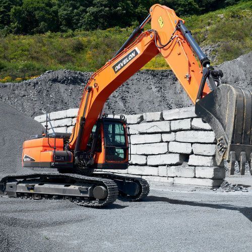 2026 Develon DX225LC-7M Crawler Excavator