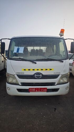 Lot-1: Used 2014 Hino Truck double cabin 3 ton