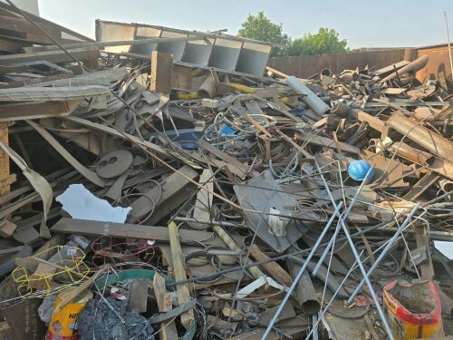 Lot-1: Heavy Metal Scrap and Turning Chips, Qty. 41 Tons